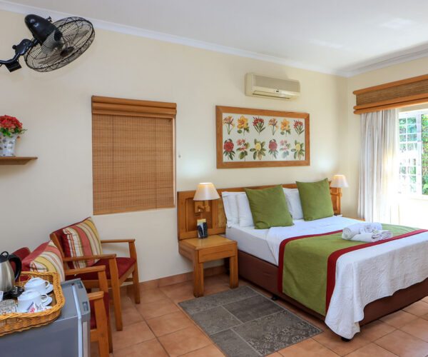 Centre Court B&B Accommodation Centre Court Bed & Breakfast in Durban