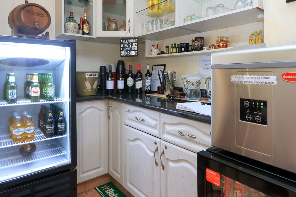 Centre Court Bed & Breakfast in Durban